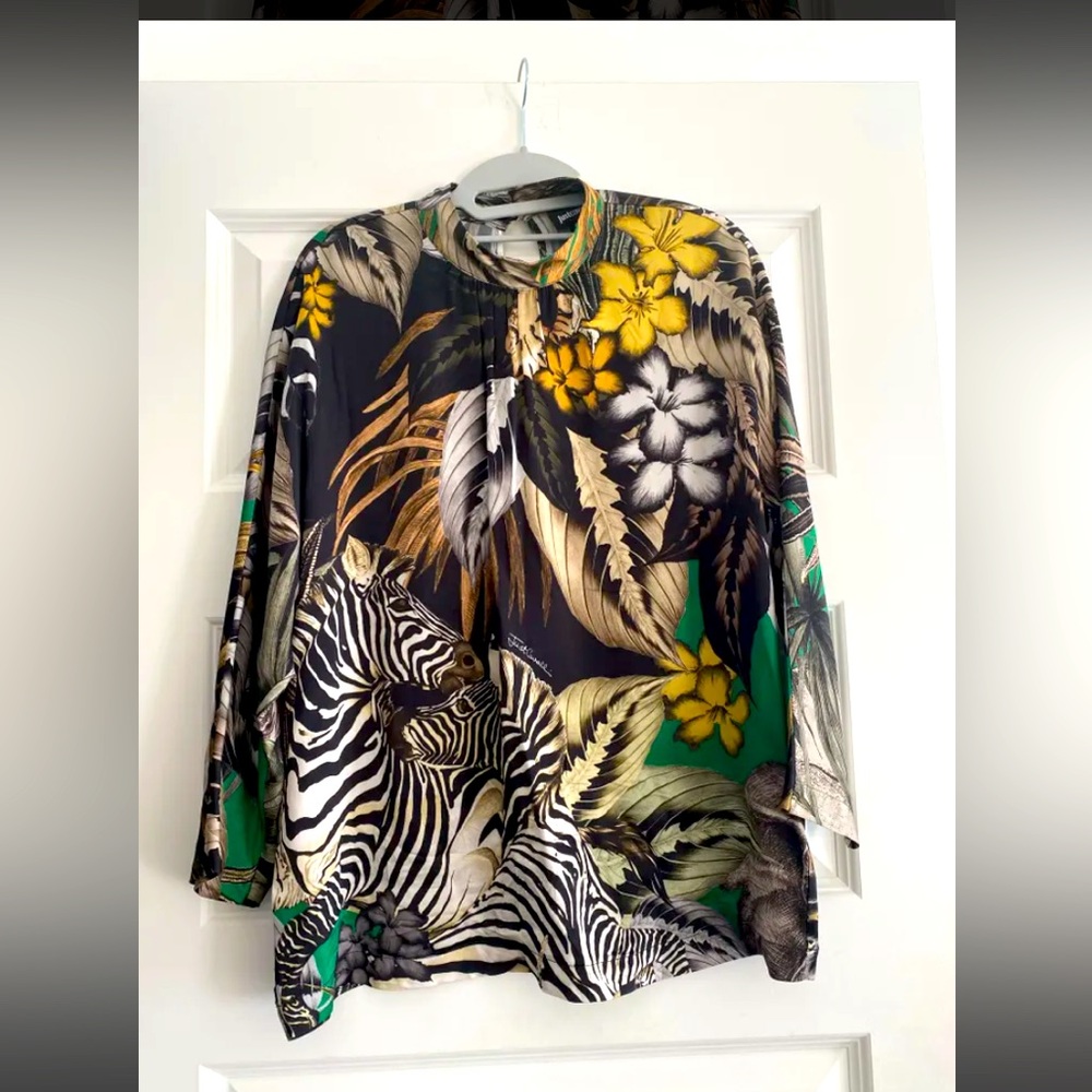 Just Cavalli satin top 3/4 sleeve